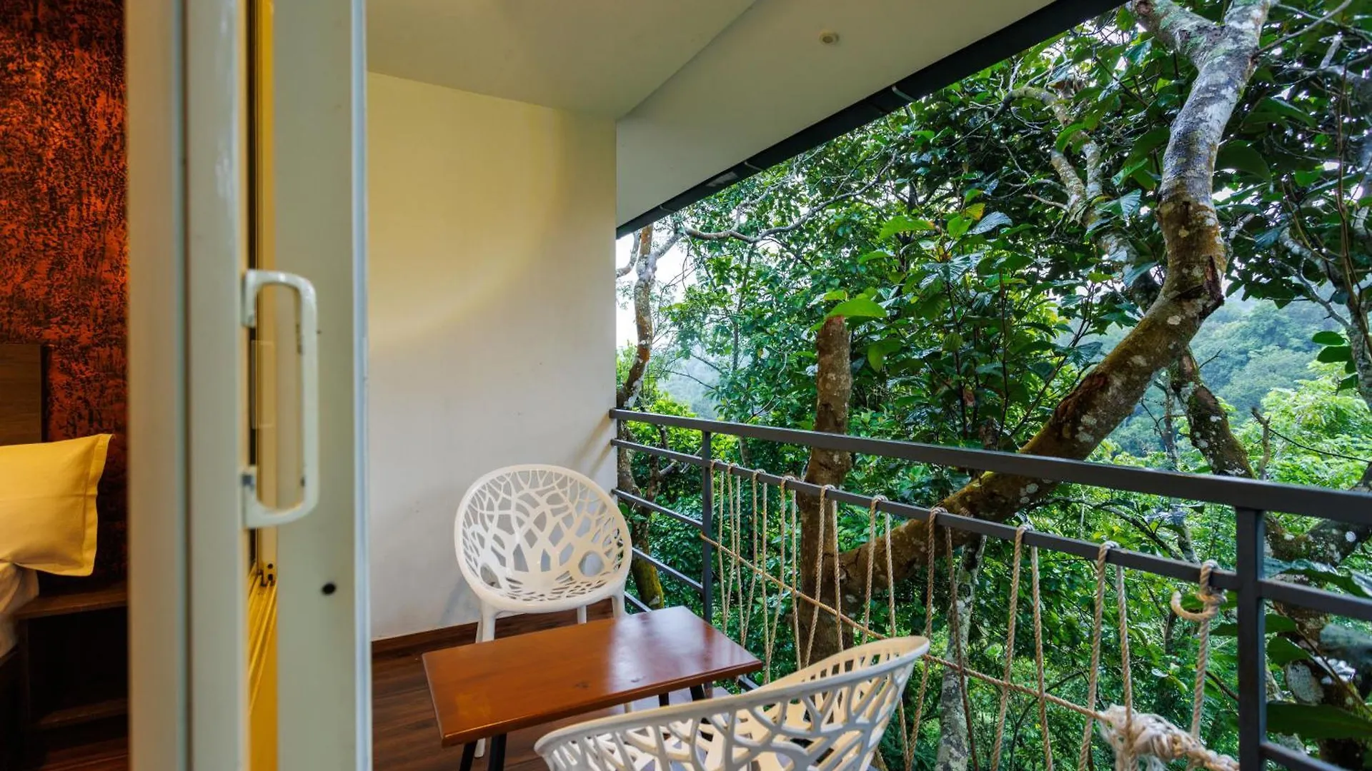 Wild Stories Resort Munnar 3*,  India