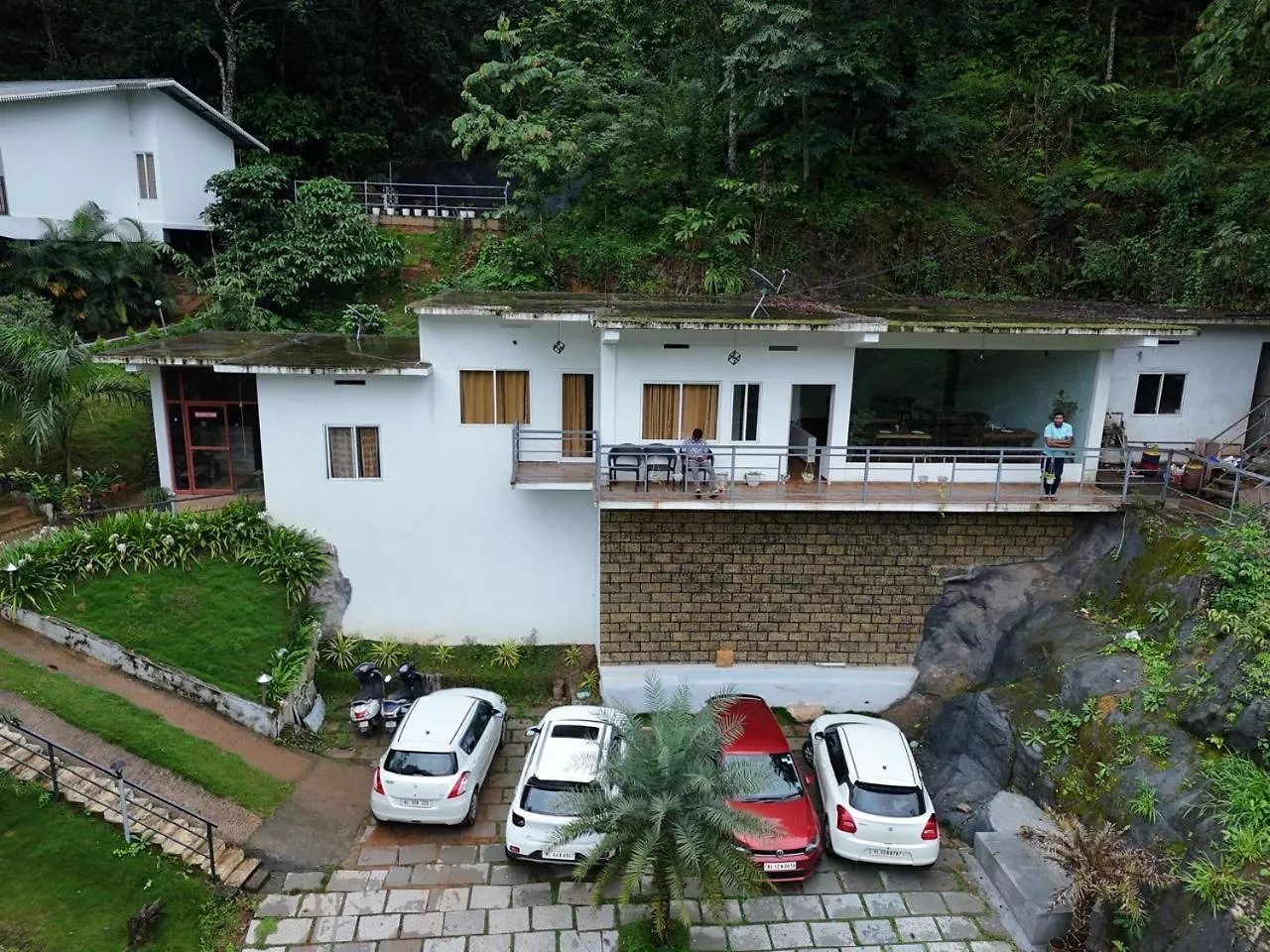 Wild Stories Resort Munnar Hotel