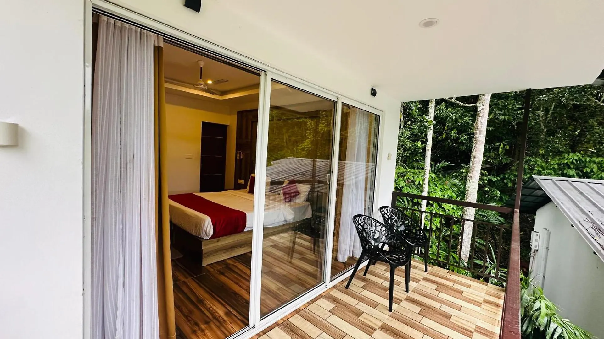 Wild Stories Resort Munnar 3*,  India